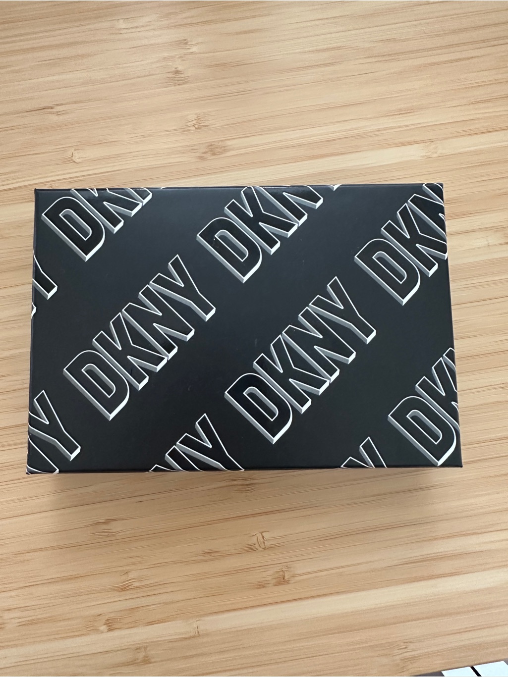 Dkny Burgundy WalletCardholder